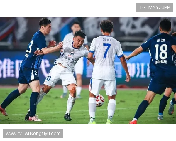 上海申花防守体系稳定，难以扩大领先优势的局面及对赛季争冠格局的影响