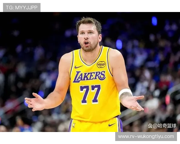 威廉姆斯为东契奇挡拆造空，较凯队更具牵制力